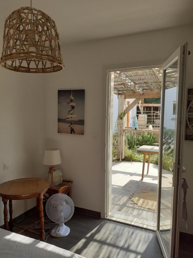 Chambre Privee Au Coeur D'Une Pinede Dans Un Quartier Residentiel Hotel Lézignan-Corbières Eksteriør billede